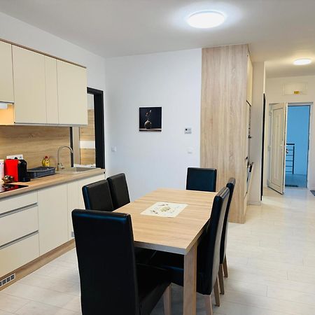 Leda Apartman III Siofok Aranypart المظهر الخارجي الصورة