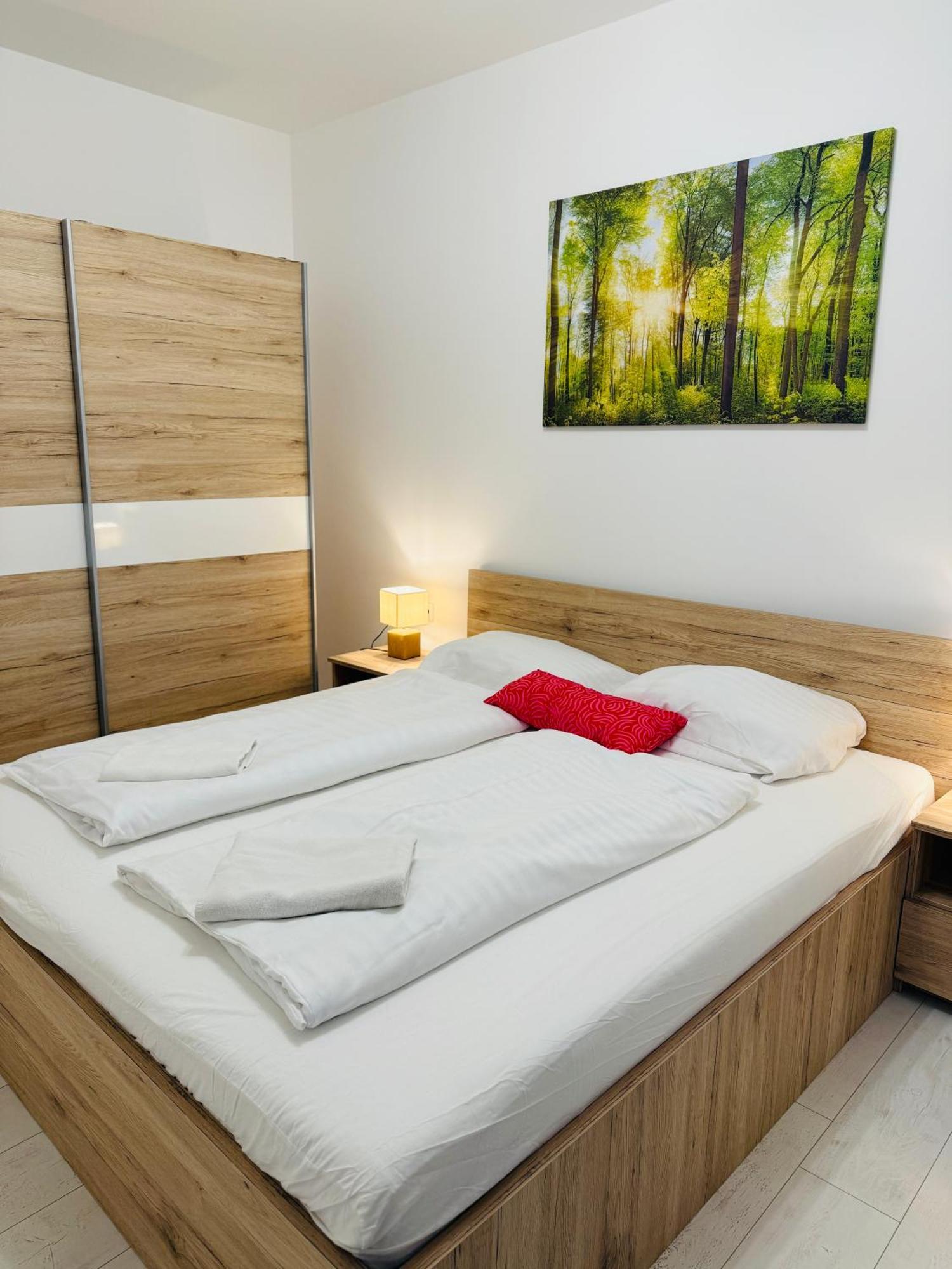 Leda Apartman III Siofok Aranypart المظهر الخارجي الصورة